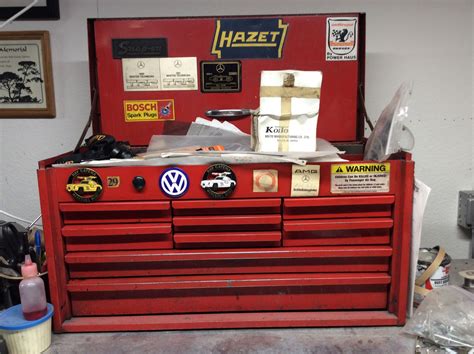 repainting a metal tool box|repainting a tool box.